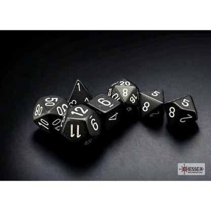 Les 7 dés Chessex Opaque noir/blanc